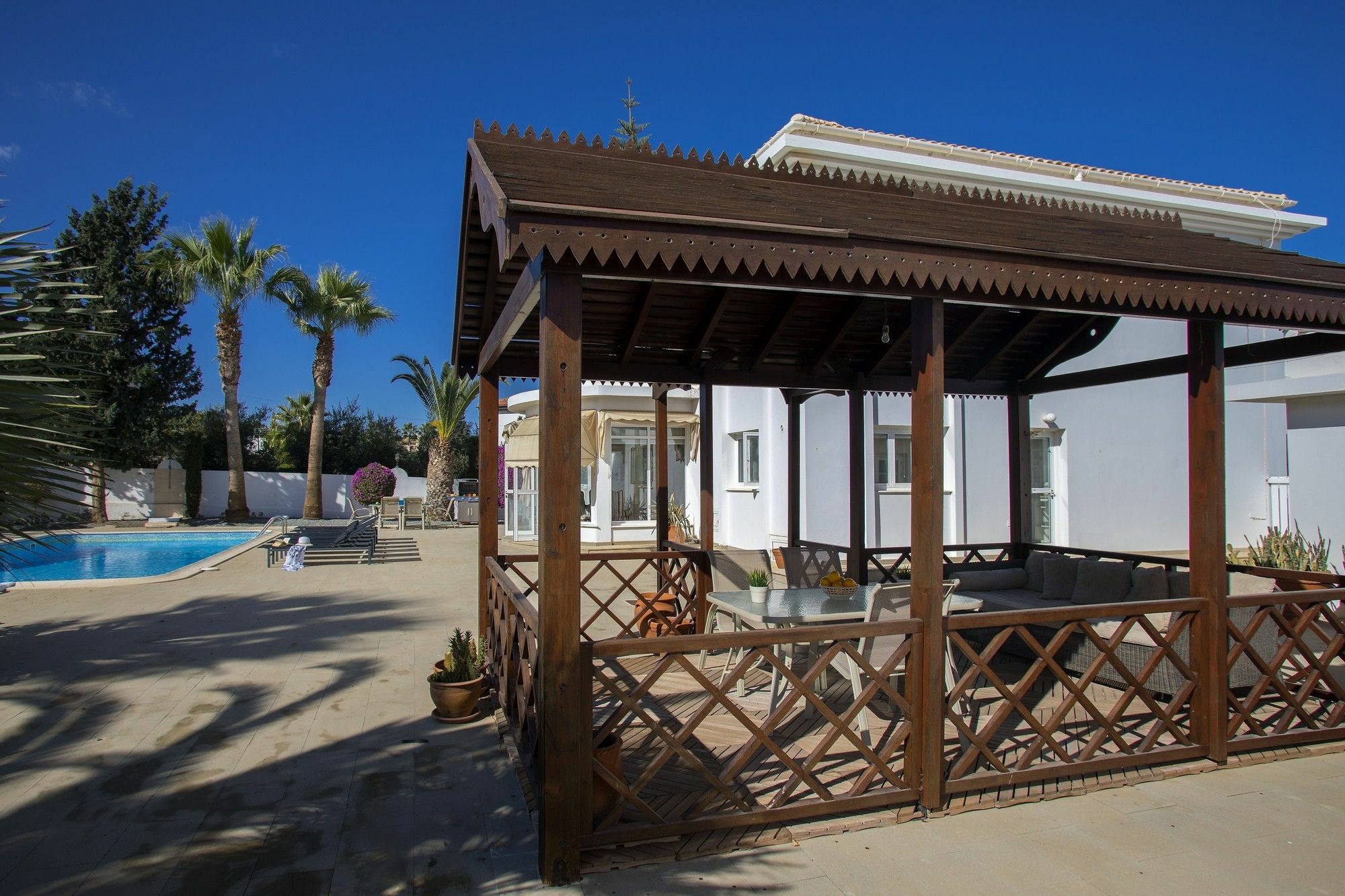 Villa Georgia Pernera ภายนอก รูปภาพ