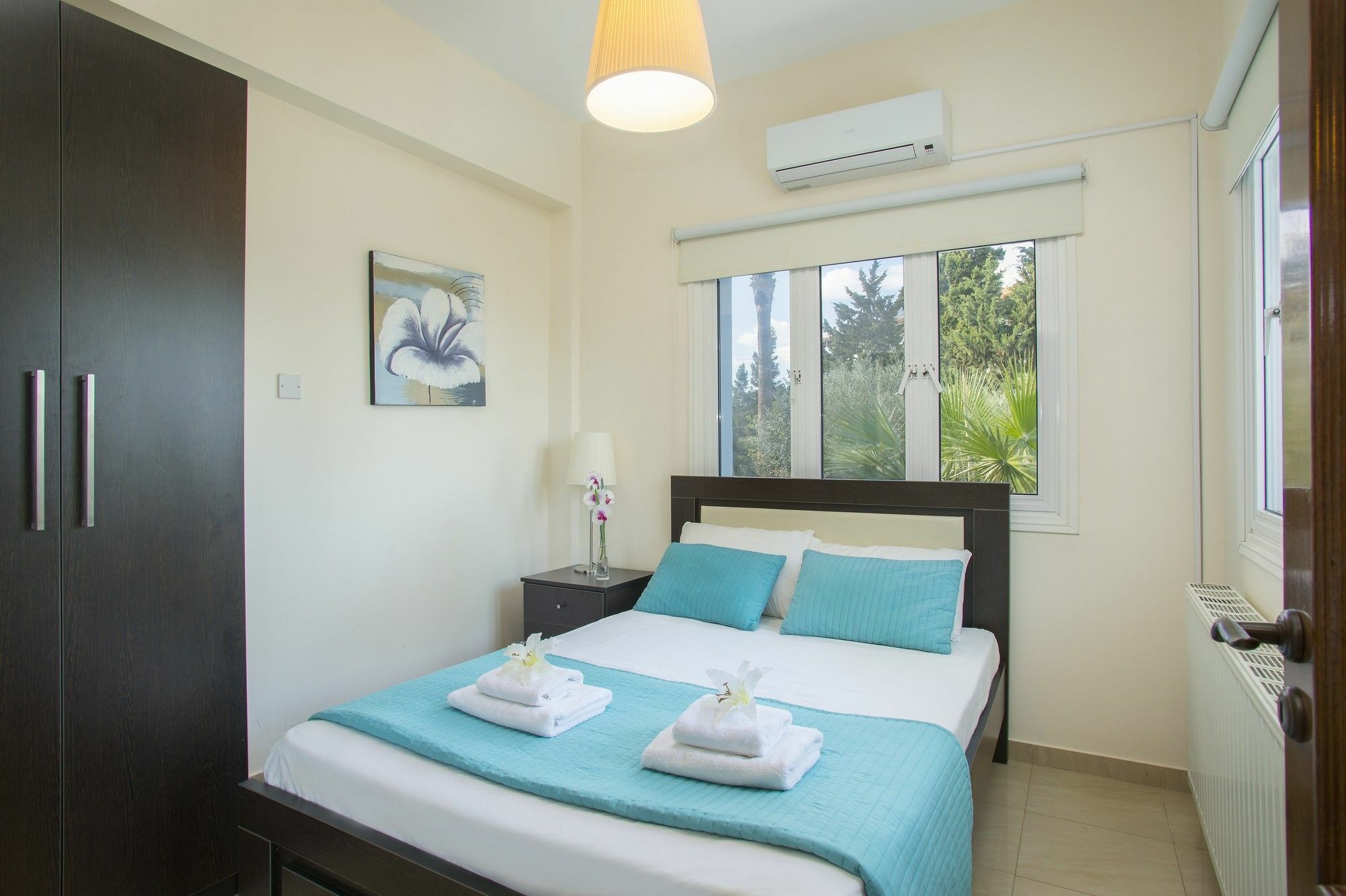 Villa Georgia Pernera ภายนอก รูปภาพ