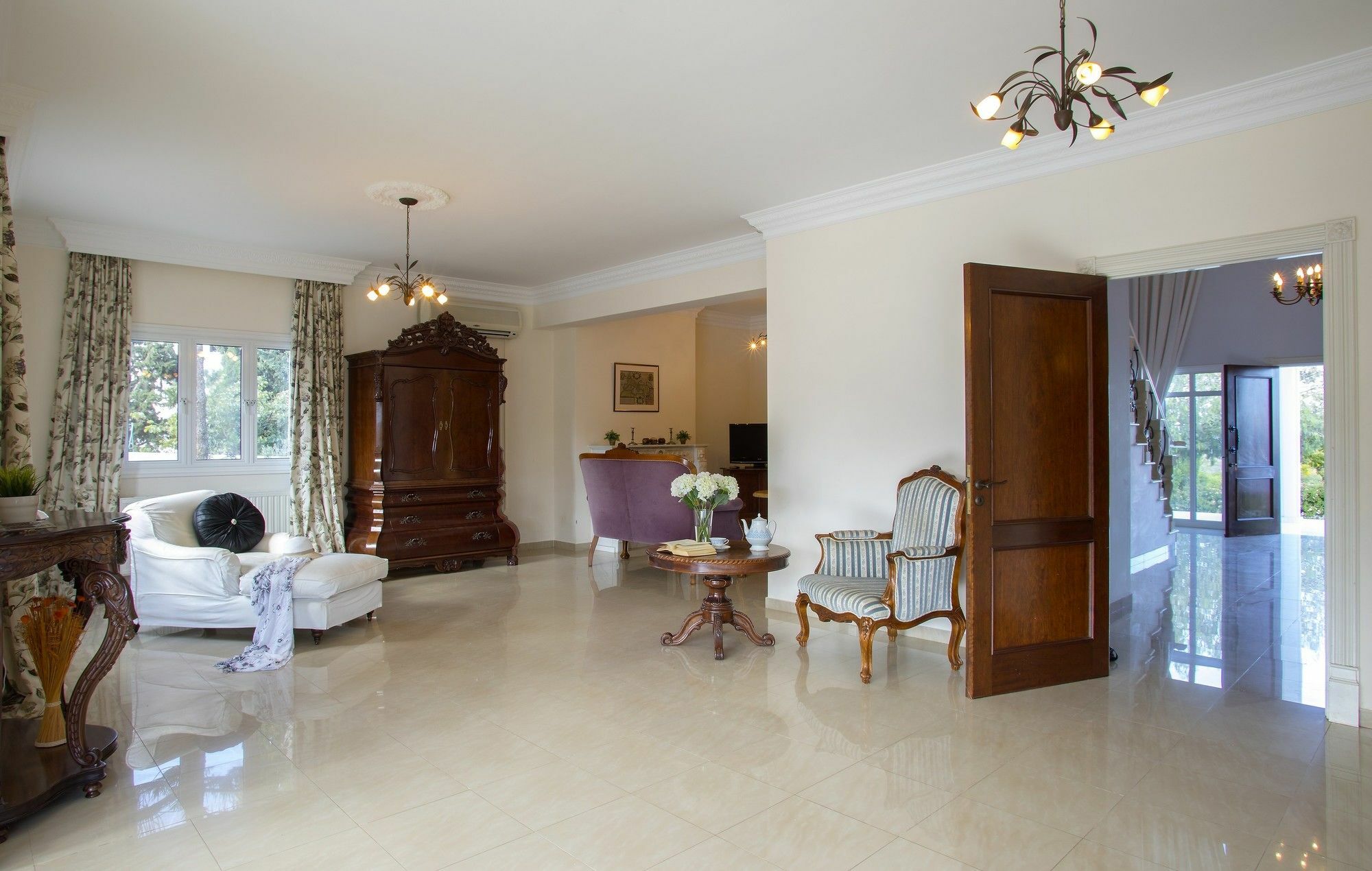 Villa Georgia Pernera ภายนอก รูปภาพ